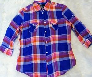 American Eagle shirt